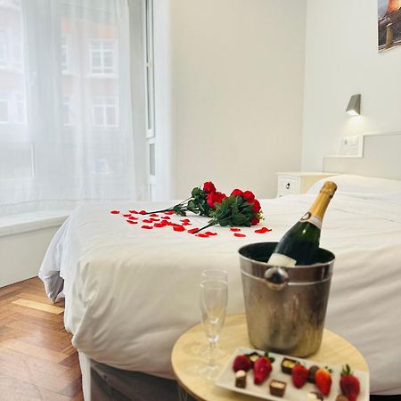 Hostal Costa Coruna Luaran gambar